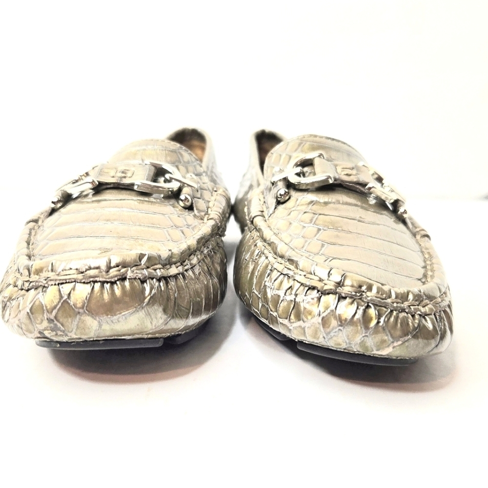 Donald Pliner driving moccasins. Croc embossed leather. Gray. 6.5 - Picture 10 of 13